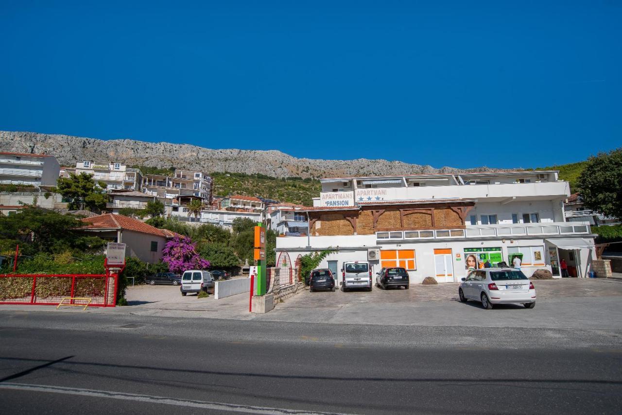 Apartments By The Sea Sumpetar, Omis - 2808 Exterior foto